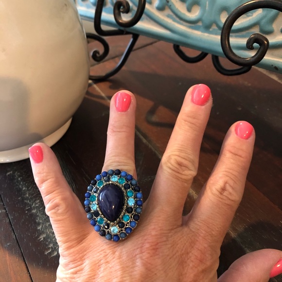 Jewelry - Blues/turquise statement ring